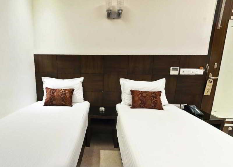 Fabhotel Marble Arch Karol Bagh Deli Exterior foto