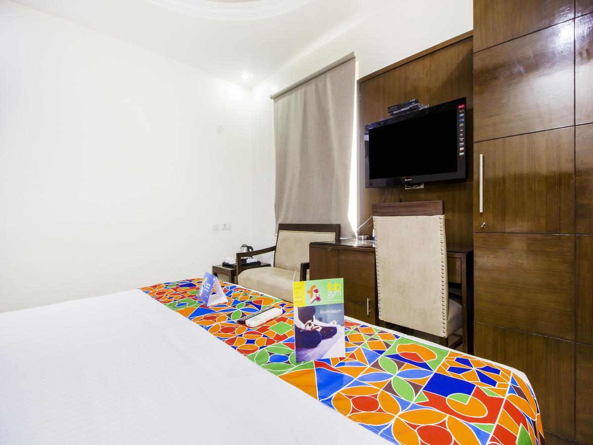 Fabhotel Marble Arch Karol Bagh Deli Exterior foto
