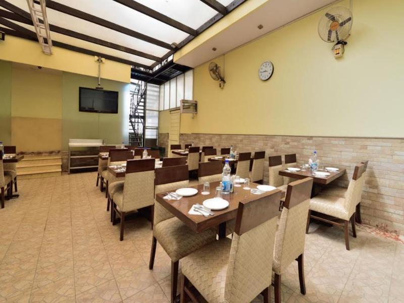 Fabhotel Marble Arch Karol Bagh Deli Exterior foto